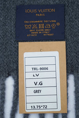 Louis Vuitton Monogram Gradient Grey Scarf (Pre-owned)