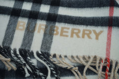 Burberry Cashmere Scarf (Pre-owned)