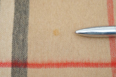 BURBERRY Beige Cashmere Check Scarf (Pre-Owned)