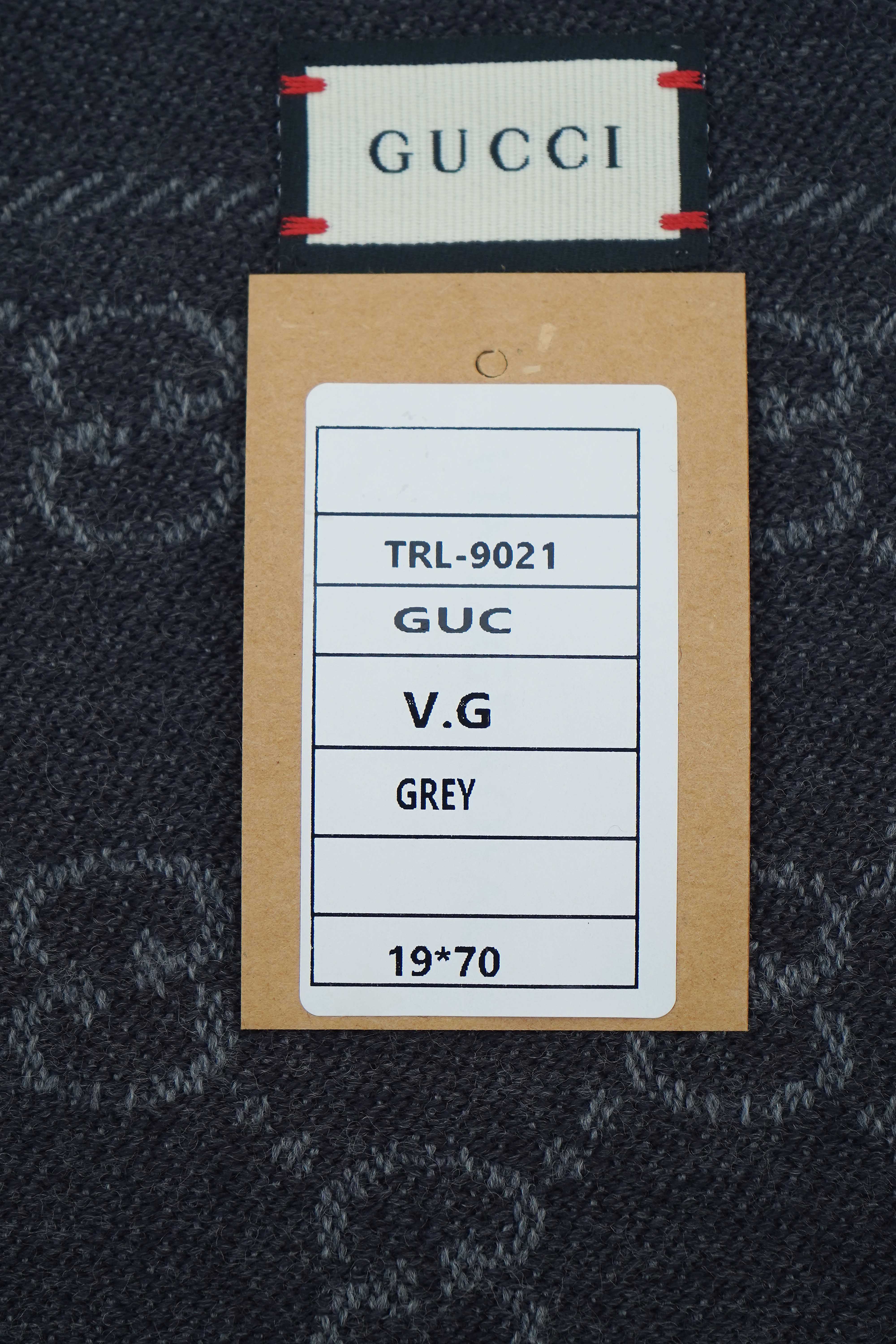 Gucci GG Jacquard Knitted Pattern Wool Grey Scarf (Pre-owned)