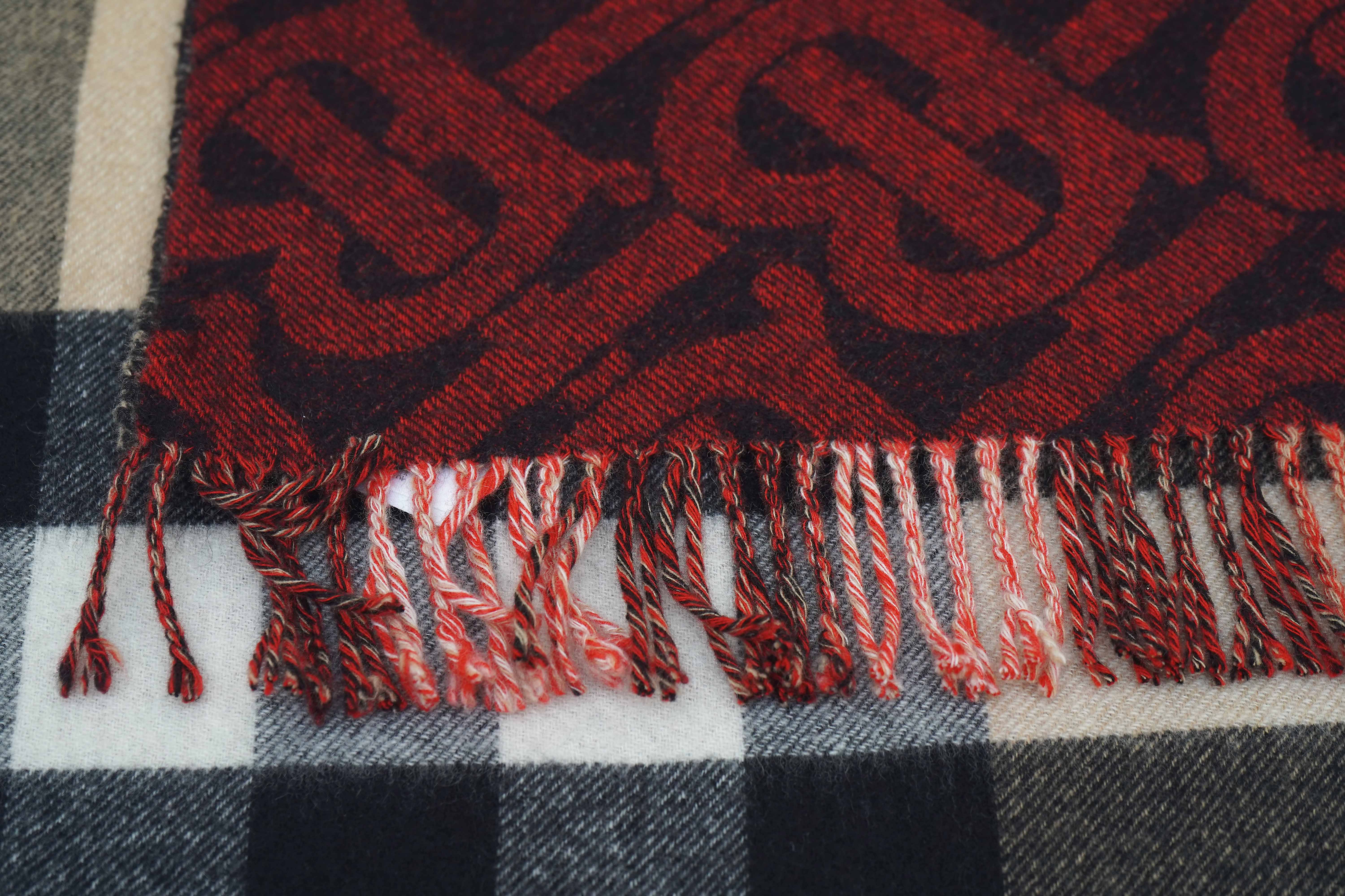 Burberry Red & Beige Reversible Check Cashmere Scarf (Pre-owned)