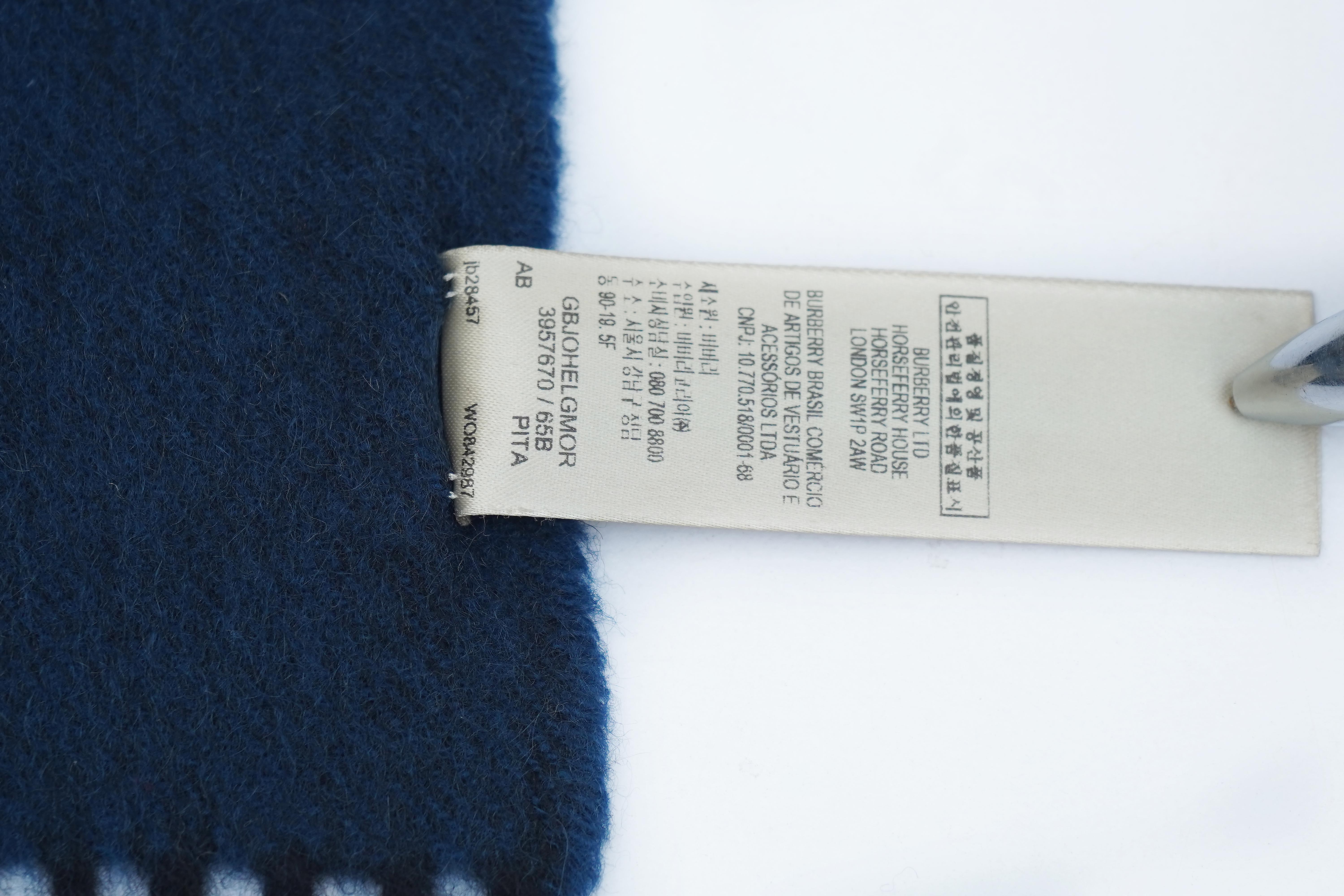Burberry Check Cashmere Blue Scarf (Pre-owned)