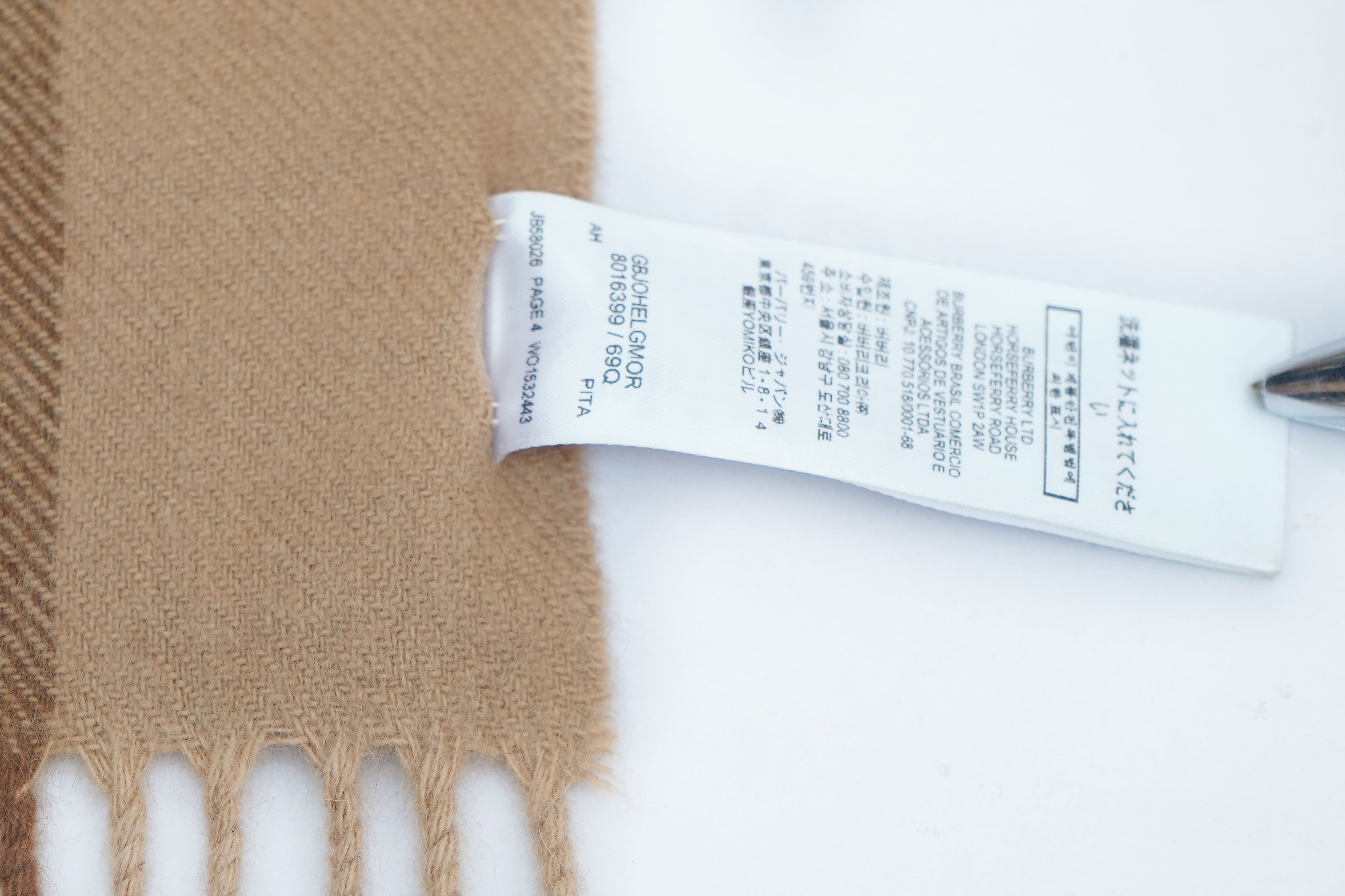 BURBERRY Giant Check Cashmere Scarf