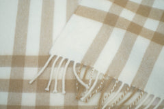 Burberry White Alabaster Classic Check Cashmere scarf (Pre-Owned)