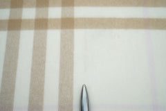 Burberry White Alabaster Classic Check Cashmere scarf (Pre-Owned)