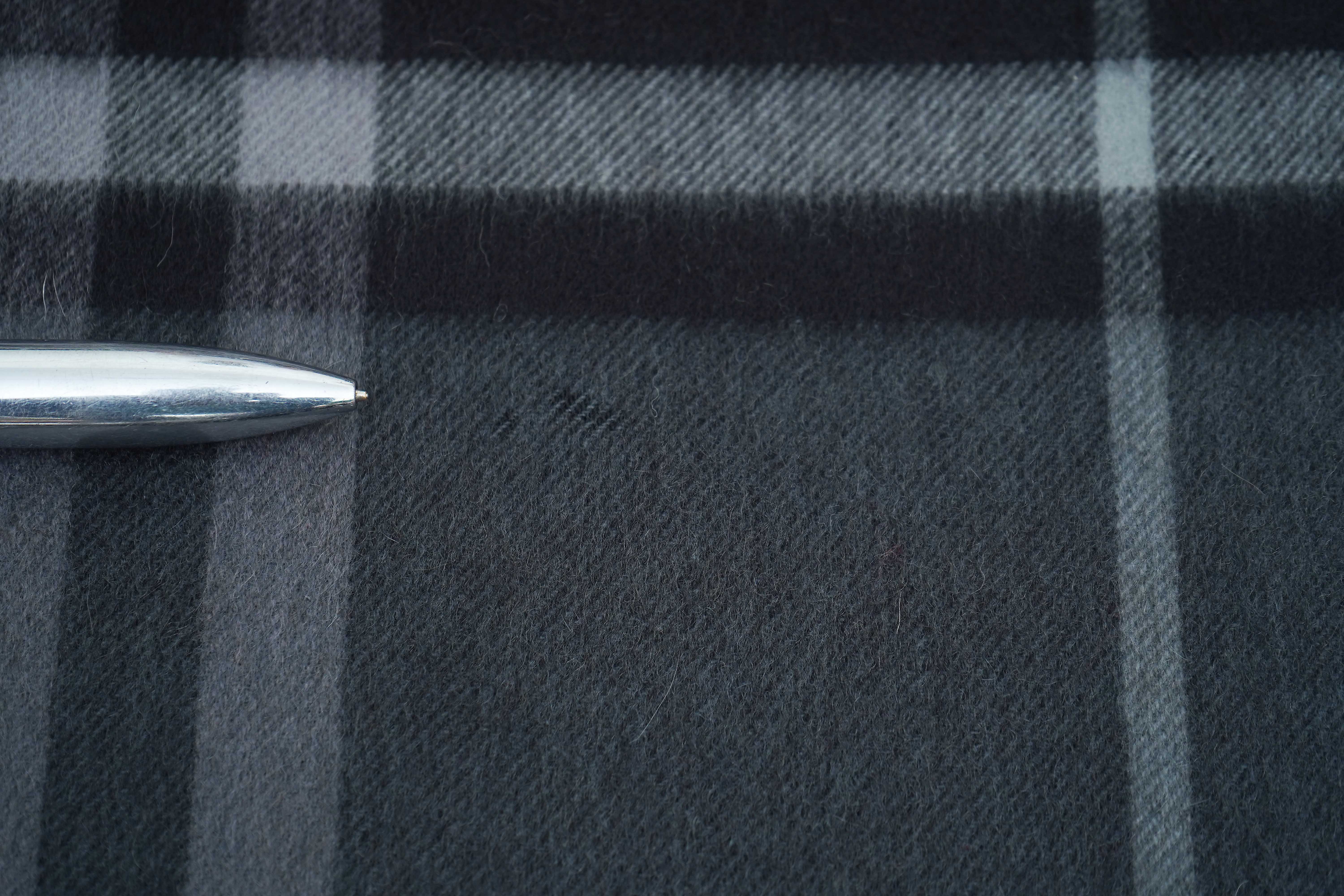 BURBERRY Check Cashmere Scarf Grey (Pre- Owned)