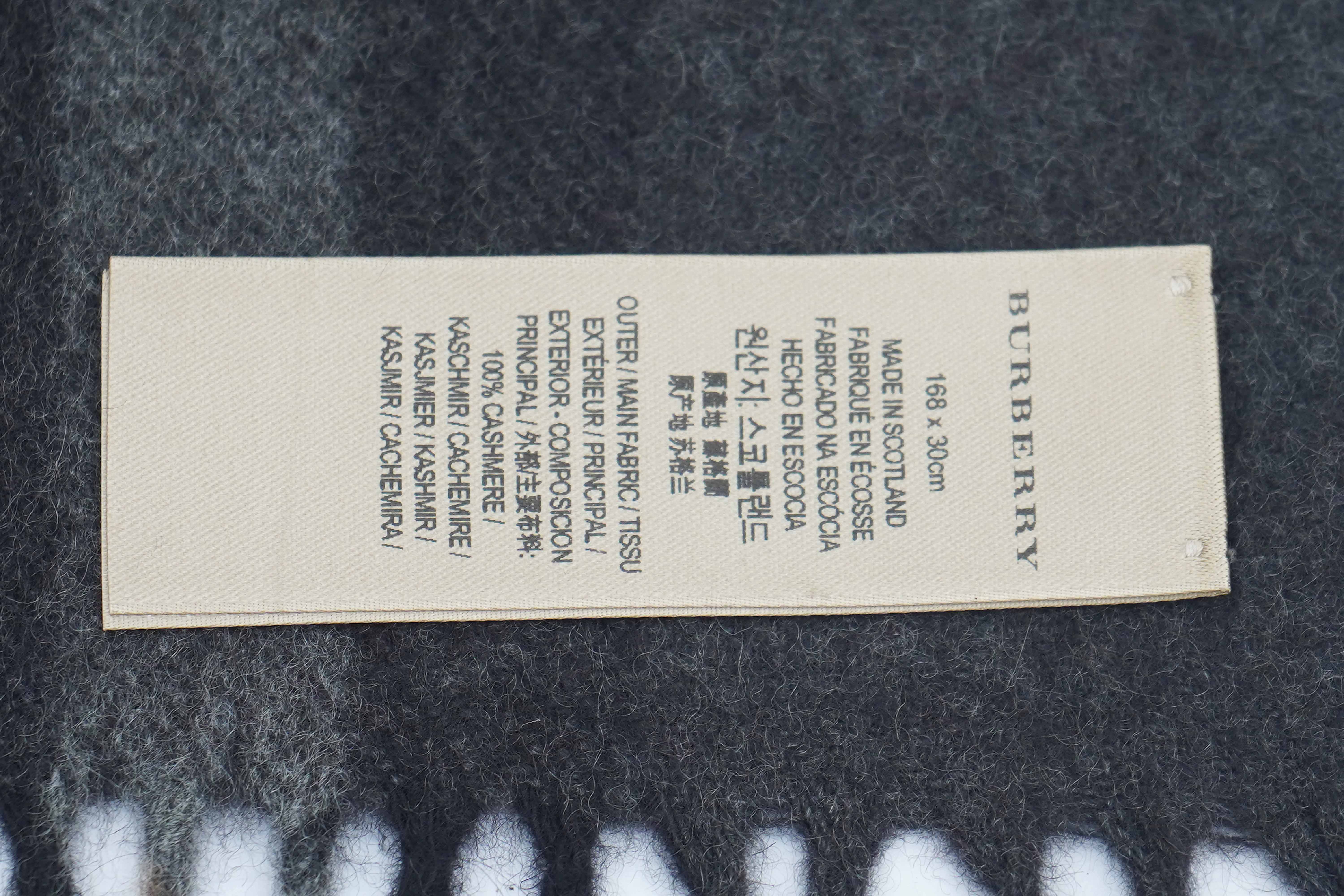 BURBERRY Check Cashmere Scarf (Pre- Owned)