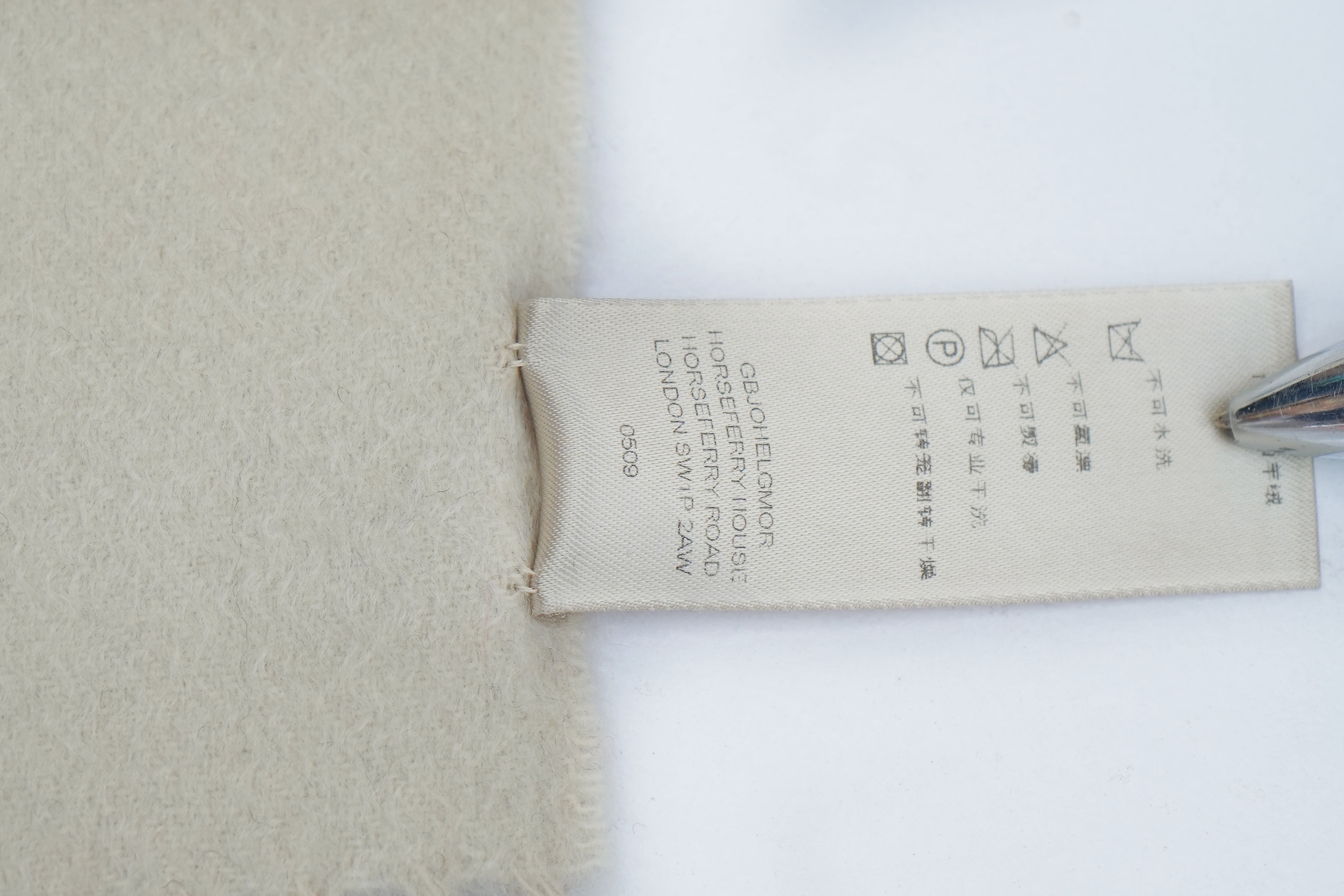 BURBERRY Classic Giant Check Cashmere Scarf (Pre-owned)