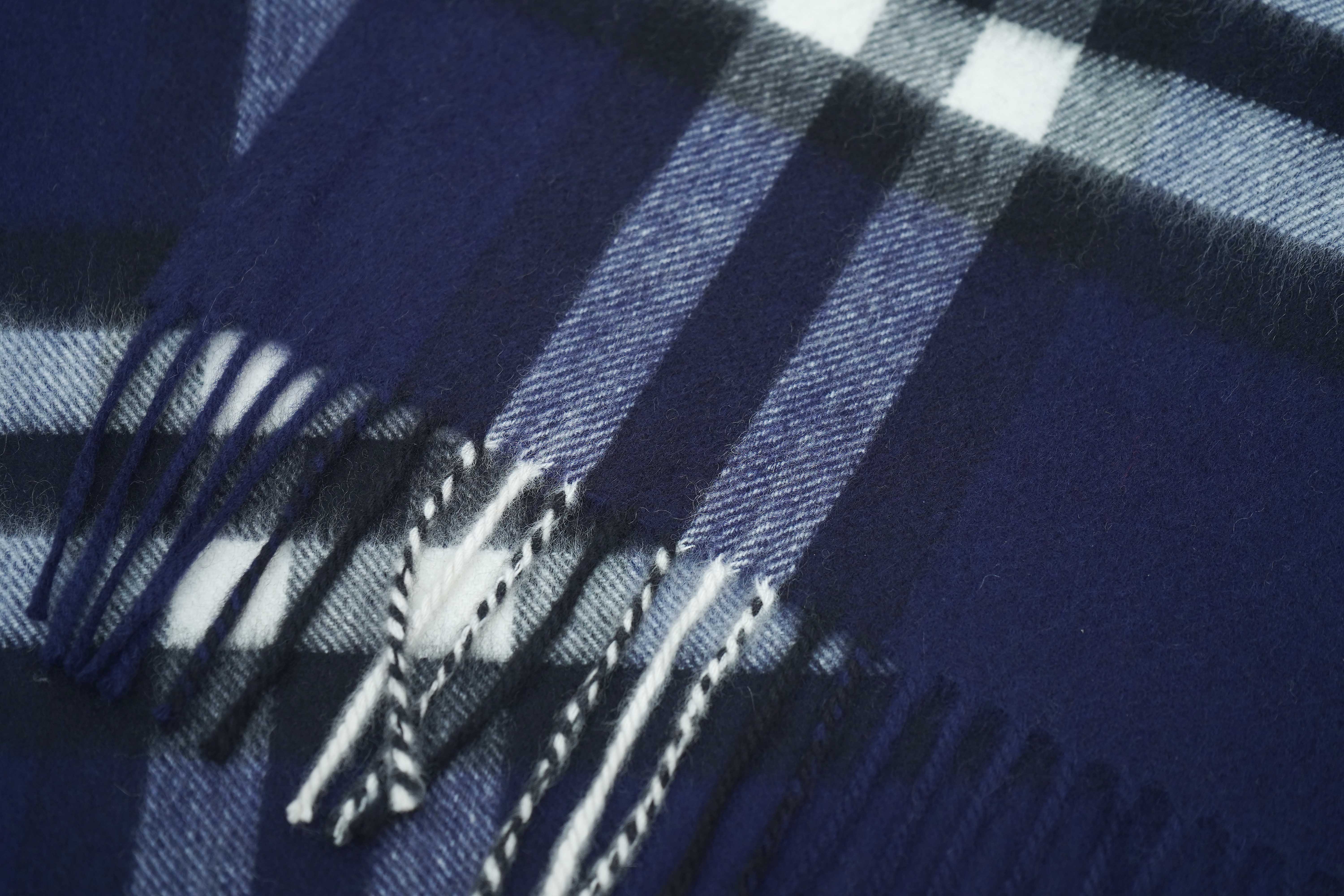 BURBERRY Check Cashmere Scarf (Pre-Owned)