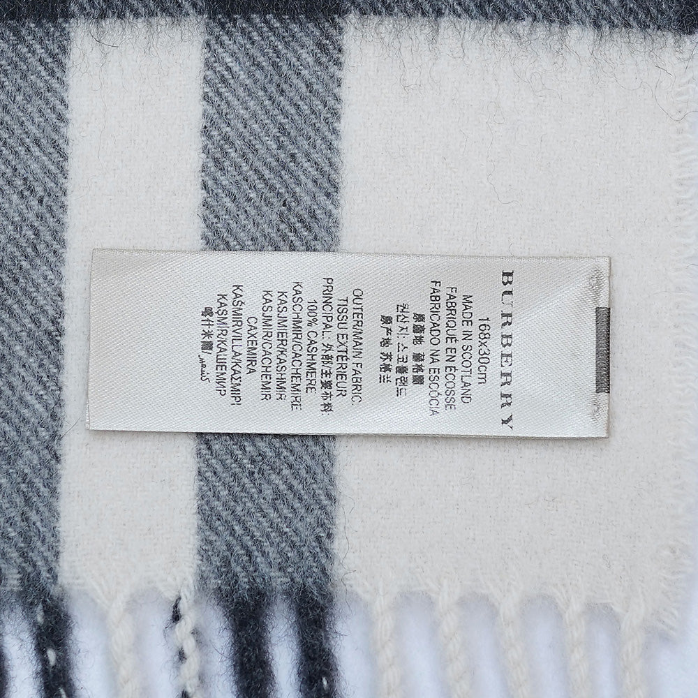 Cashmere Plaid Print Vintage Pre-Loved Scarf